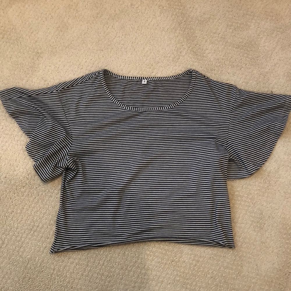 black and white striped ruffle sleeve t shirt
